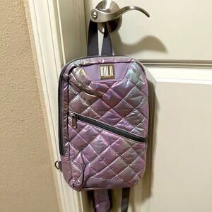 GBLQ PLUS IRIDESCENT CROSSBODY PUFFER BACKPACK BAG Never Used